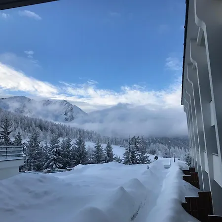 House On The Slopes * Sestriere