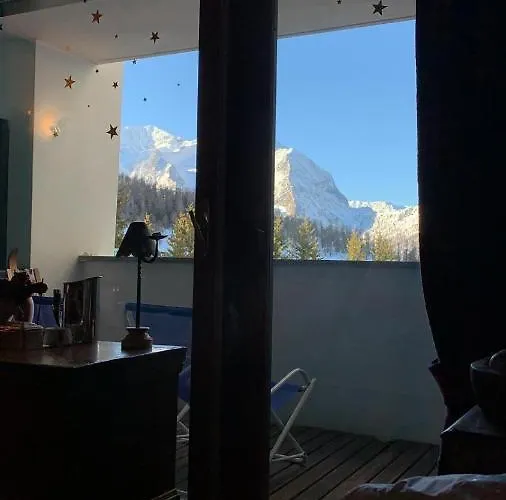 House On The Slopes * Sestriere