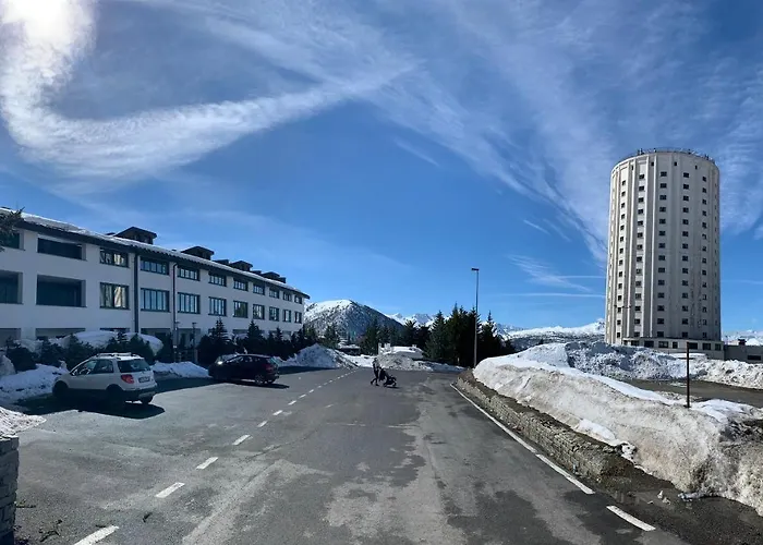Apartment House On The Slopes Sestriere