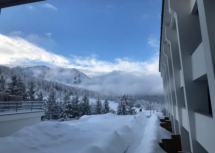 House On The Slopes * Sestriere